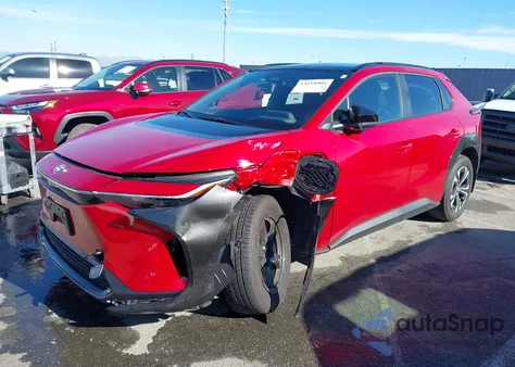 2025 Toyota Bz4X Xle from USA, damaged, VIN JTMAAAAA0SA057990